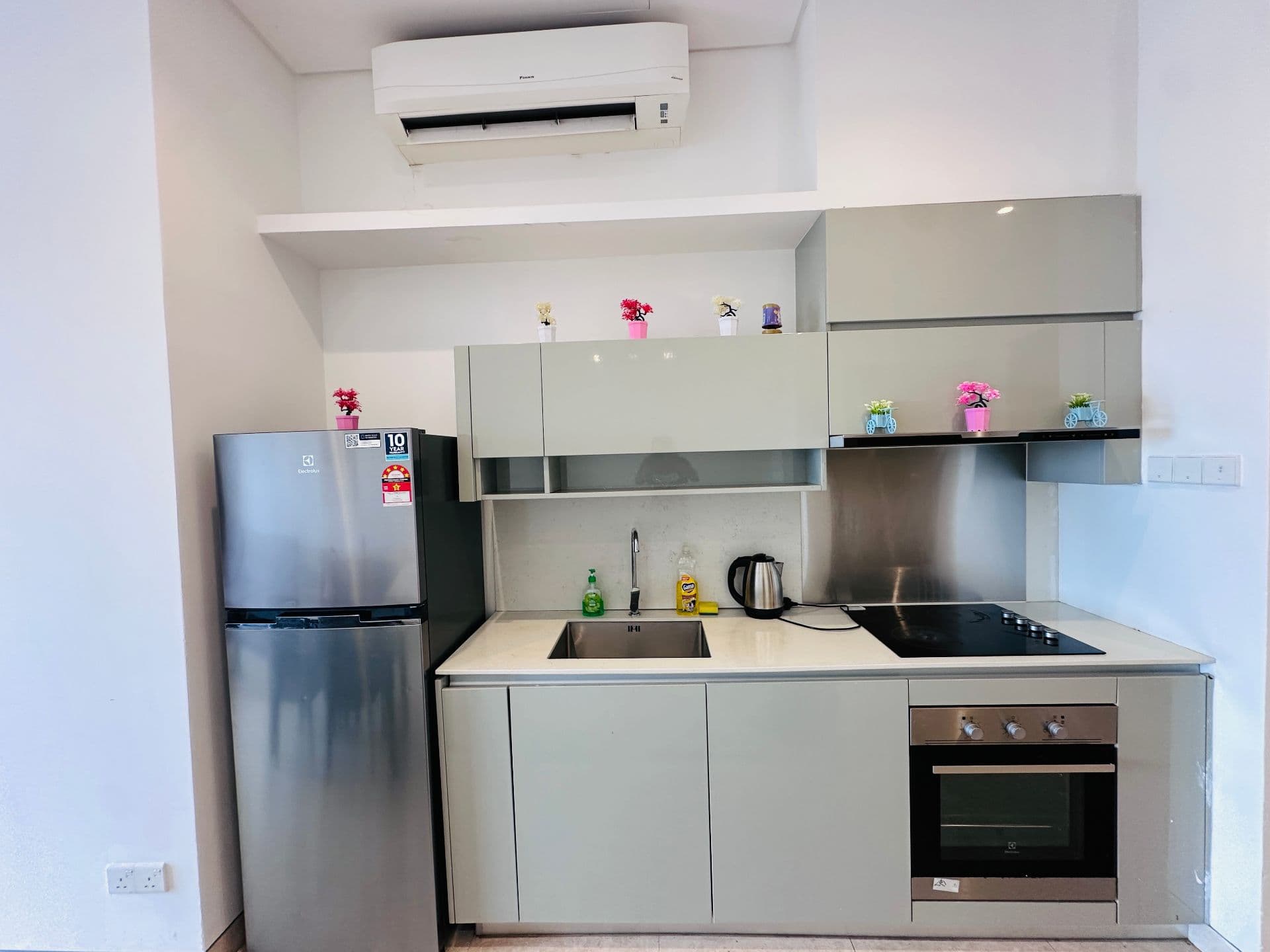 Two Bedroom Apartment gallery 4