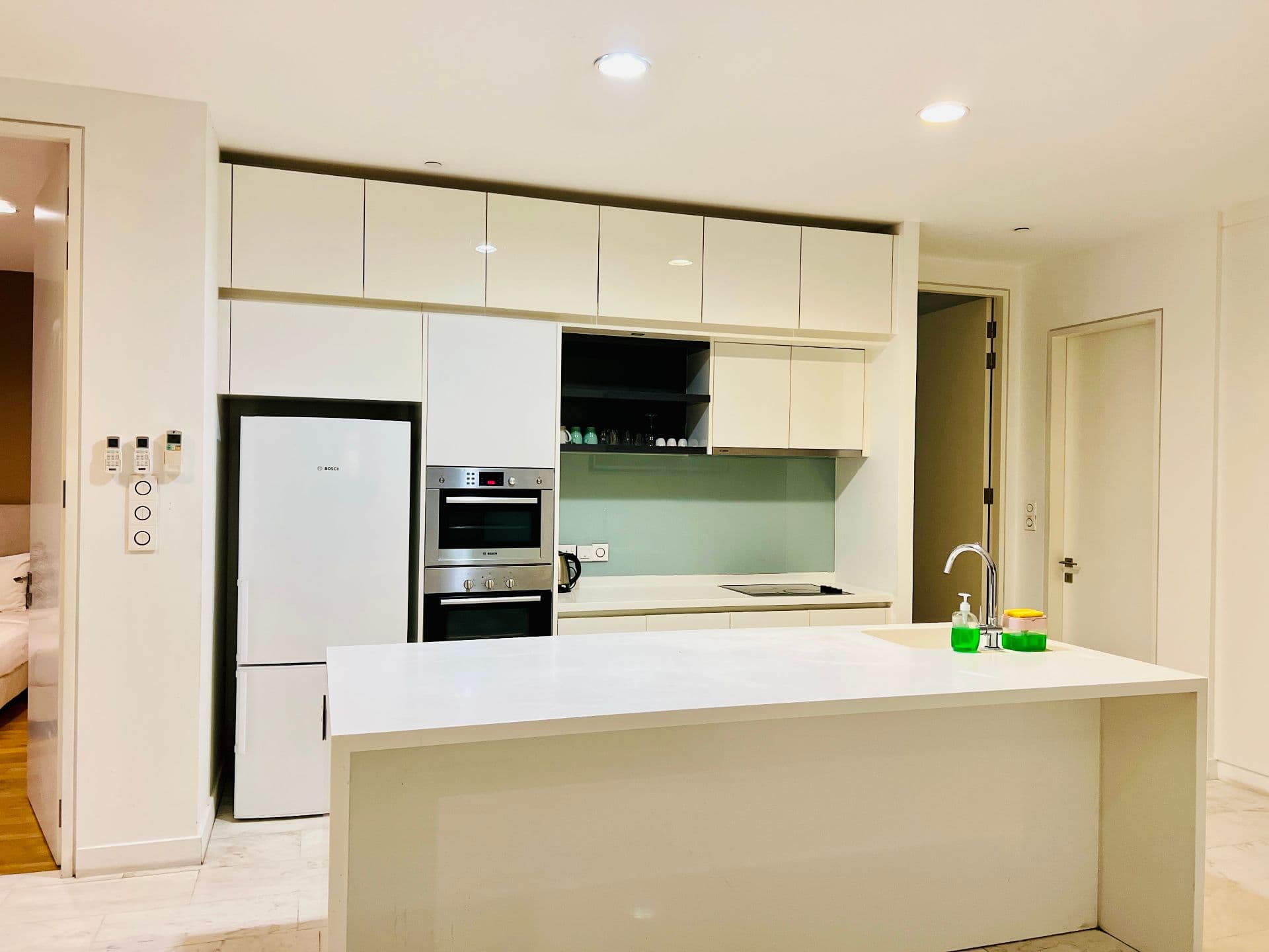 Three Bedroom Apartment gallery 3