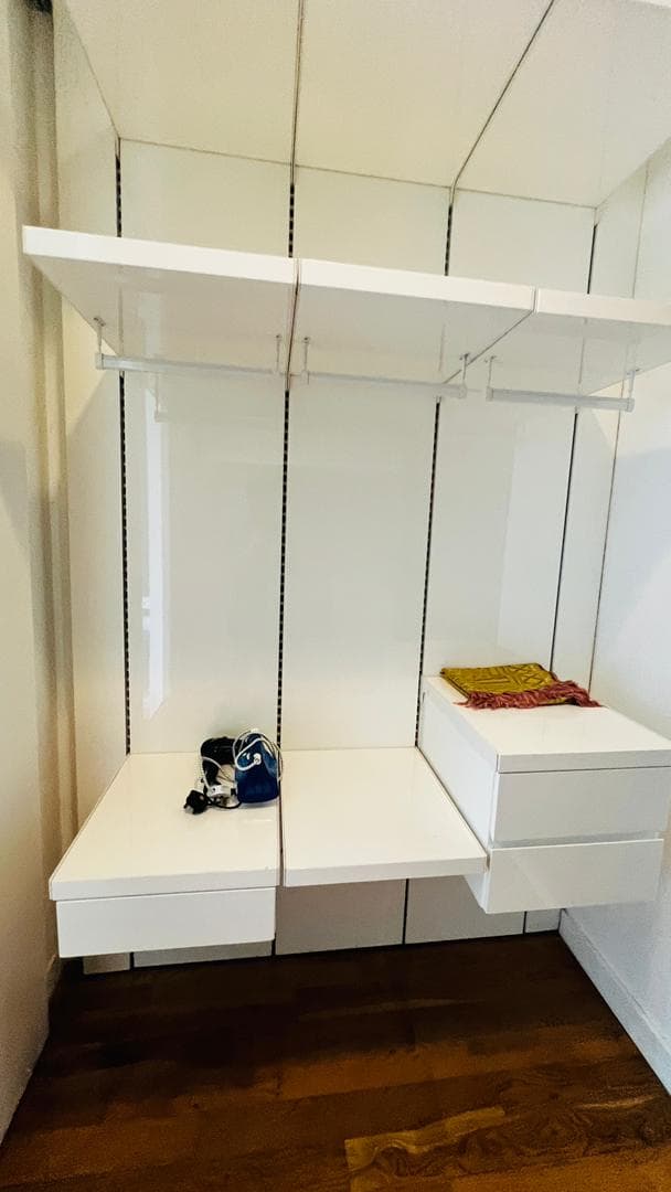 One Bedroom Apartment gallery 3