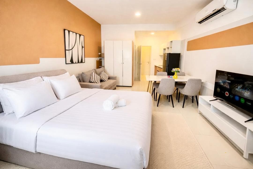 Studio Apartment gallery 3