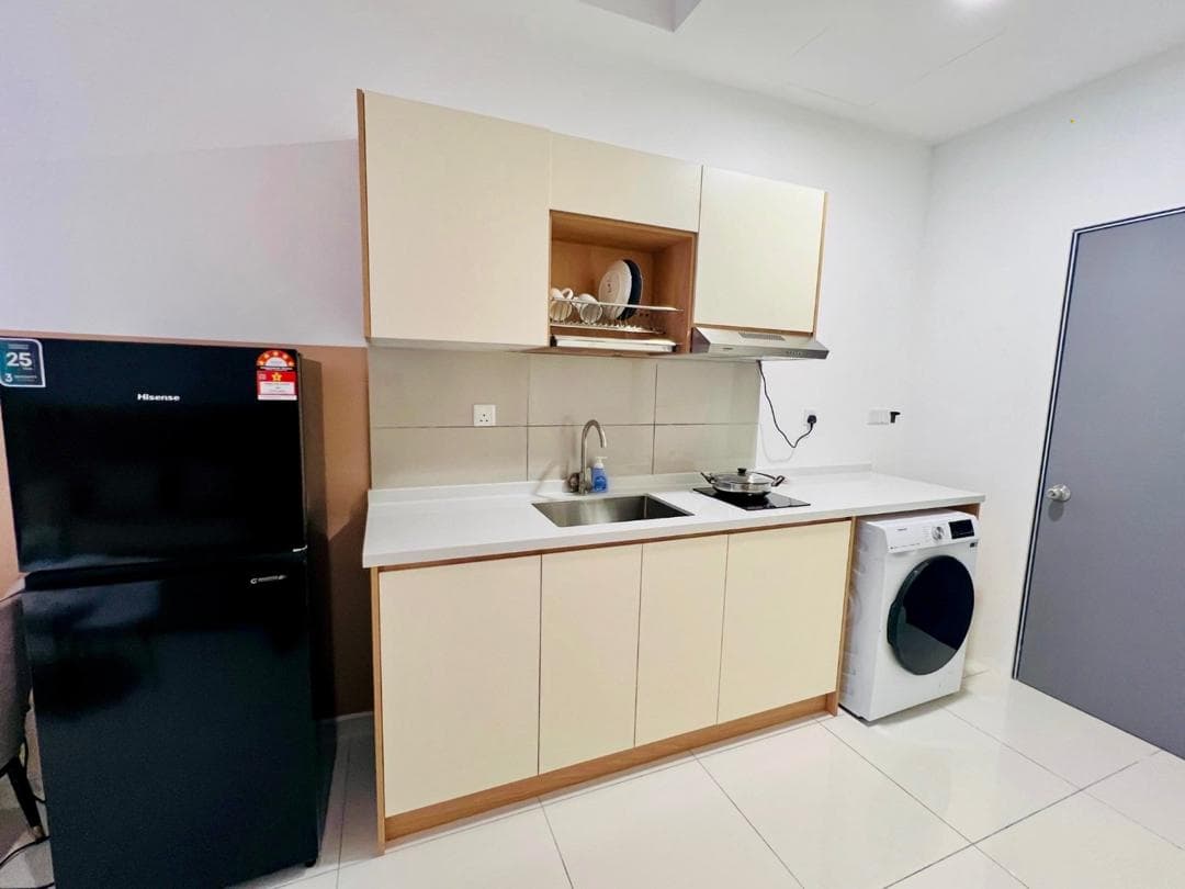 Studio Apartment gallery 2